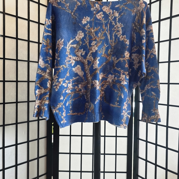 Chic Blue Floral Cherry Blossom Women's Blouse - Picture 3 of 4